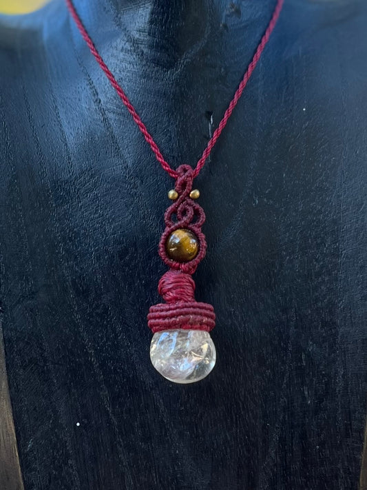 Collier Crystal de roche et Oeil de tigre