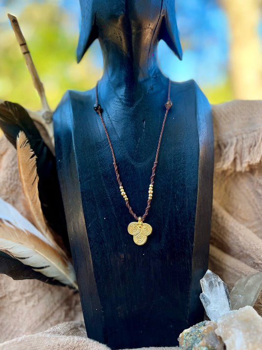 Sautoir Oeil de tigre et laiton