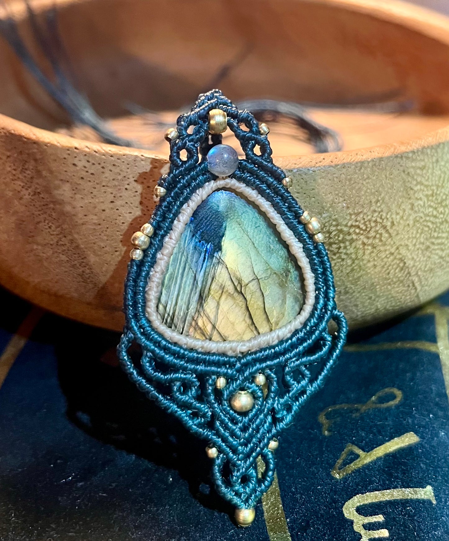 Collier pendentif Labradorite